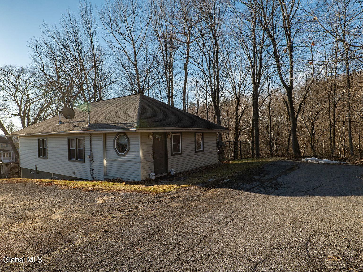 11 Troy Street, Fort Johnson, NY 12070 Zillow