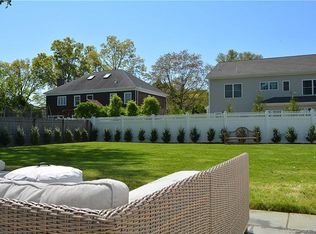 241 Partridge Ln, Fairfield, CT 06824