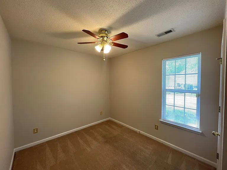1100 Franklin Thomas Pl — Photo 11