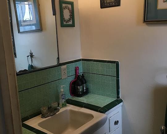 5th image of 10236 S 7th Ave