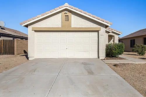 878 E Graham Ln Photo 1