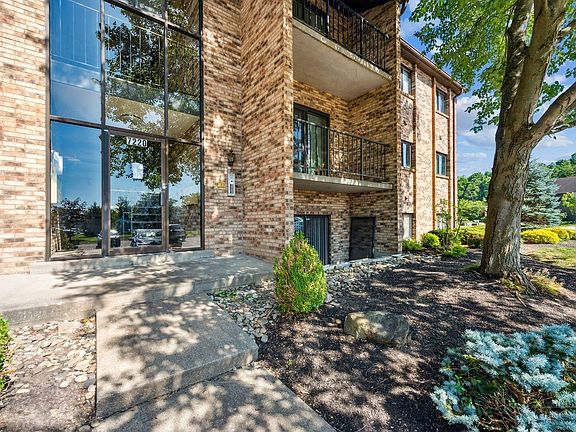 2nd image of 7220 Creekview Dr APT 5