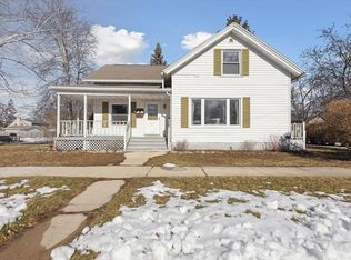 725 Fulton St, De Pere, WI 54115