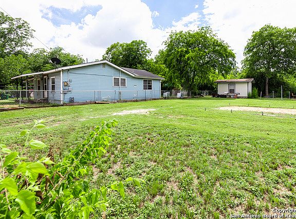 3rd image of 1423 Allende Dr