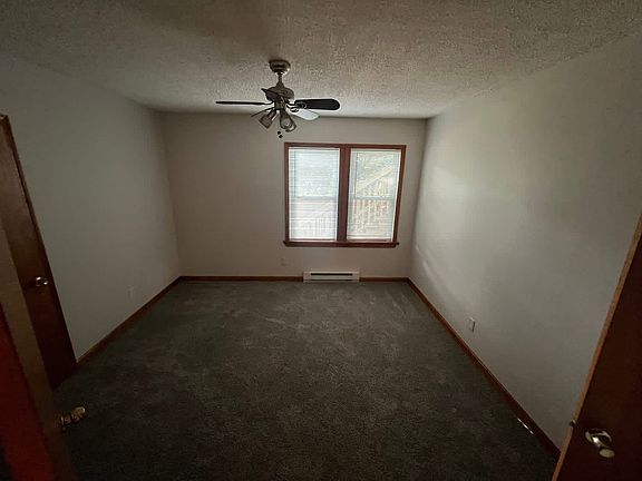 2nd image of 34-36 Richelieu St #2B