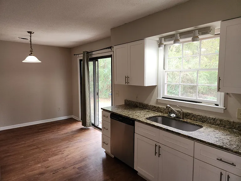502 Millhouse Rd — Photo 11