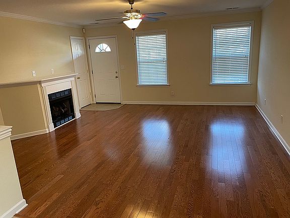 2nd image of 602 Cedar Creek Dr