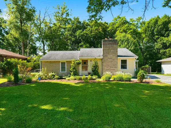 927 Louisedale Dr, Fort Wayne, IN 46808
