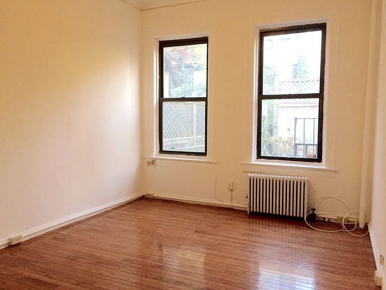 1st image of 155 Amity St APT 1