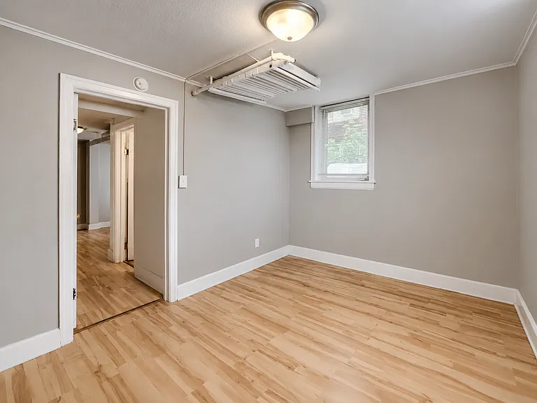 1712 Grand Ave — Photo 24