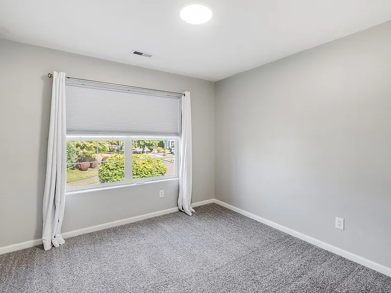 14691 SE Cherry Hill Ln — Photo 11