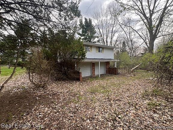 3rd image of 4555 Arrowhead Rd