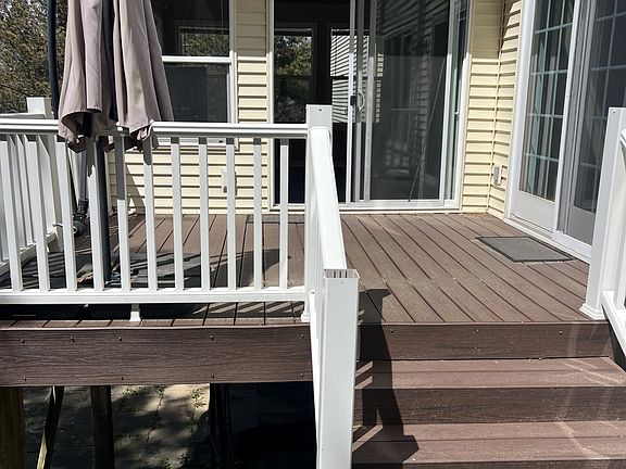 2nd image of 4649 Toepfer Rd