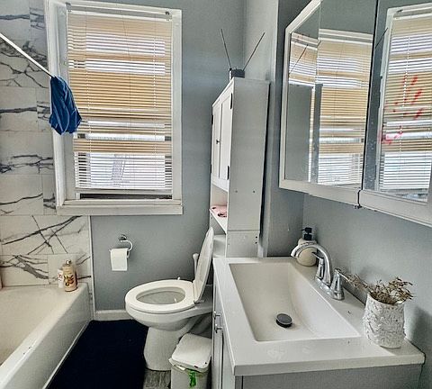 4th image of 12 Glenville Ave #101