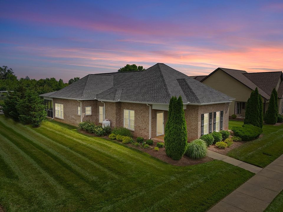 1st image of 2652 Cason Ln