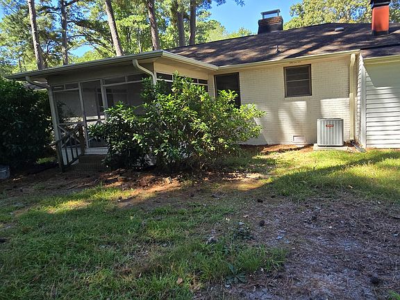 3rd image of 209 Belvedere Drive