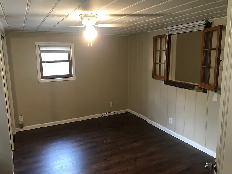520 W Edwards St #2 — Photo 2