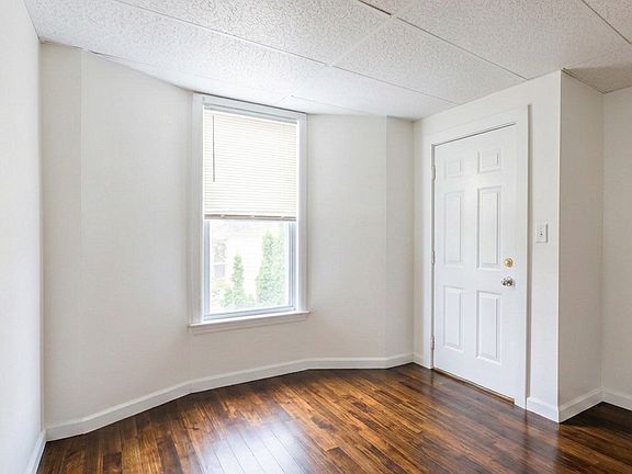 5th image of 55 Myrtle St #2
