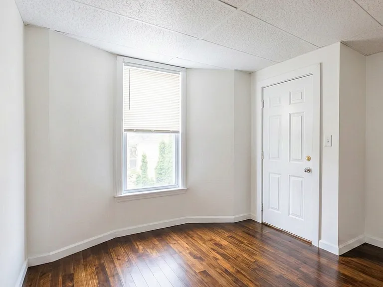 55 Myrtle St #2 — Photo 5