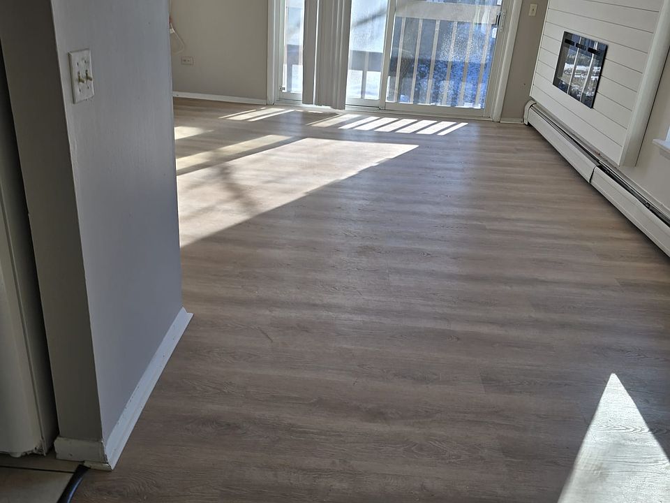 2nd image of 2370 Discovery Dr APT E