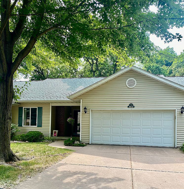 3637 Kennedy Dr, East Moline, IL 61244 Zillow