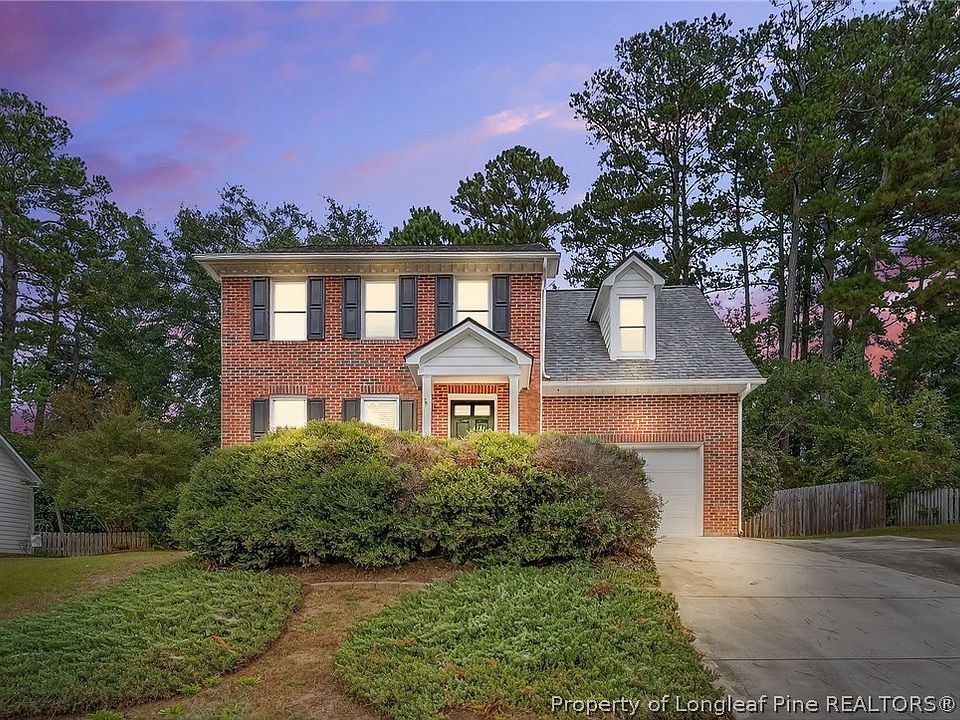 1st image of 2944 Delaware Dr
