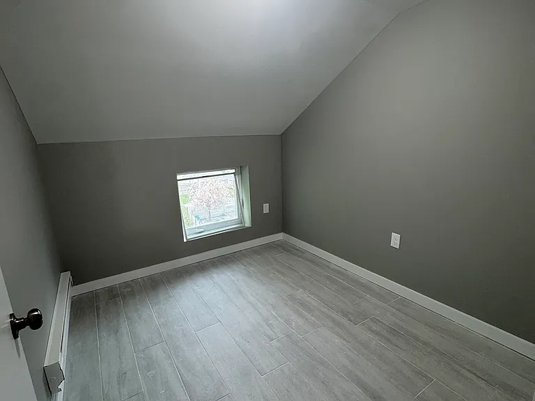 55 Lander St #2B — Photo 26