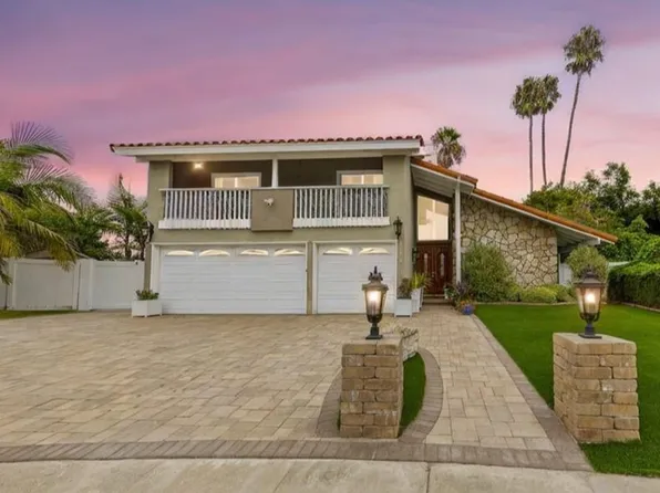 17850 Winterberry St, Fountain Valley, CA 92708