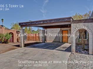 406 S Terry Ln, Tempe, AZ 85281