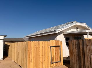 17370 Seaforth St #B, Hesperia, CA 92345