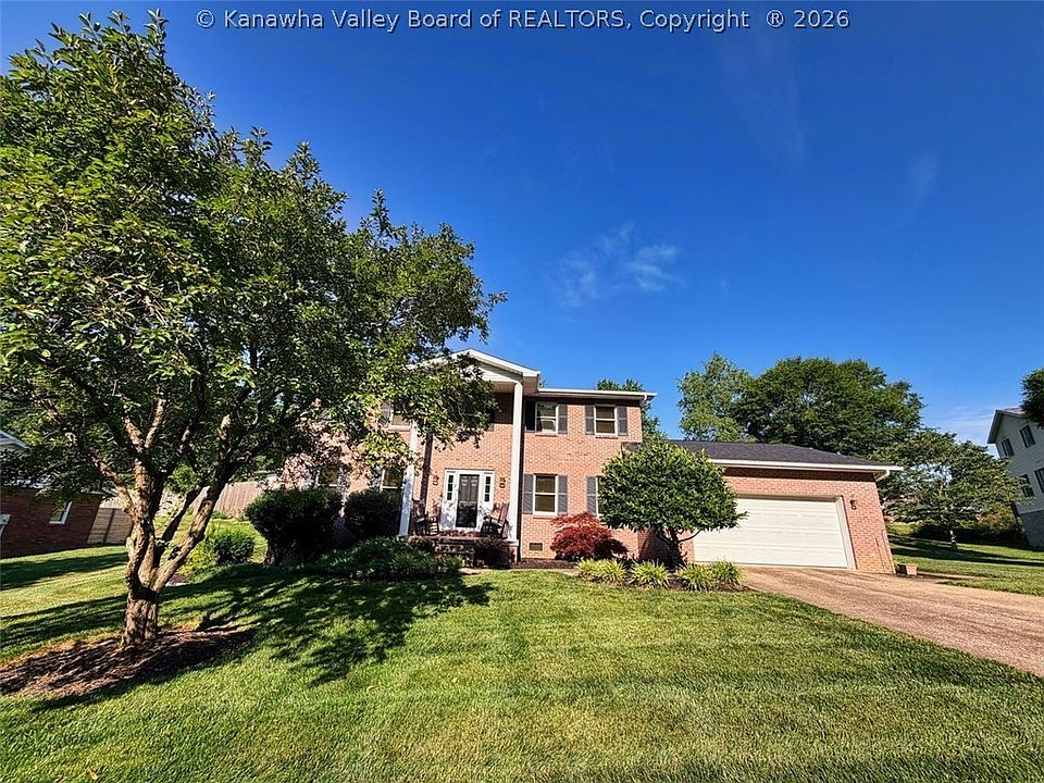 1st image of 5 Acorn Ln