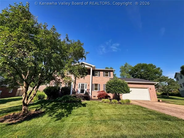 5 Acorn Ln, Elkview, WV 25071