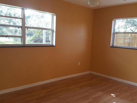 2nd image of 6114 Nutmeg Ave