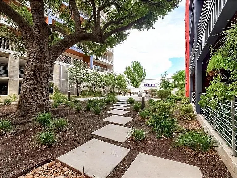 4361 S Congress Ave #121 — Photo 11