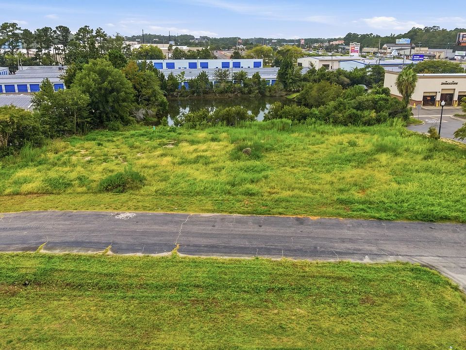 1st image of Parcel 3 & 4 Inlet Square Dr.