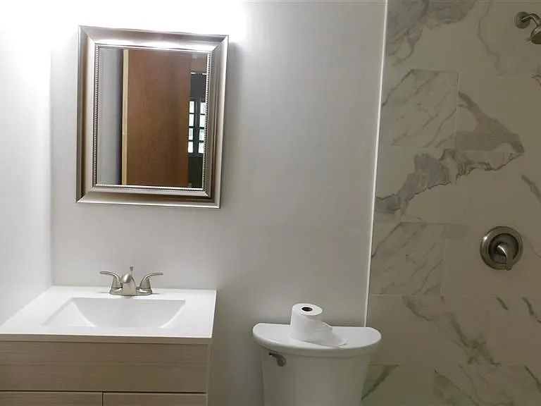 311 E Imperial Cir — Photo 6