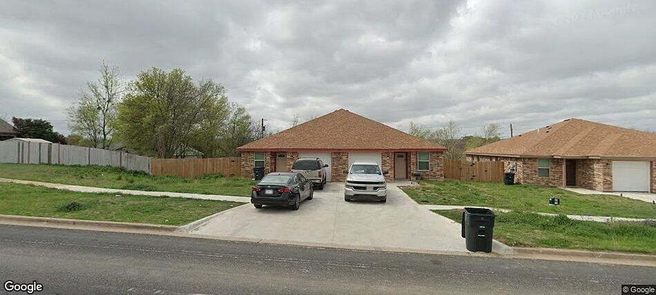 1st image of 2502 Westcliff Rd #A