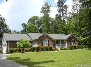 195 Pine Bark Cir #581, Mount Gilead, NC 27306