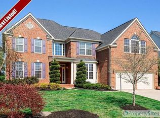 5804 Serengeti Ct, Haymarket, VA 20169