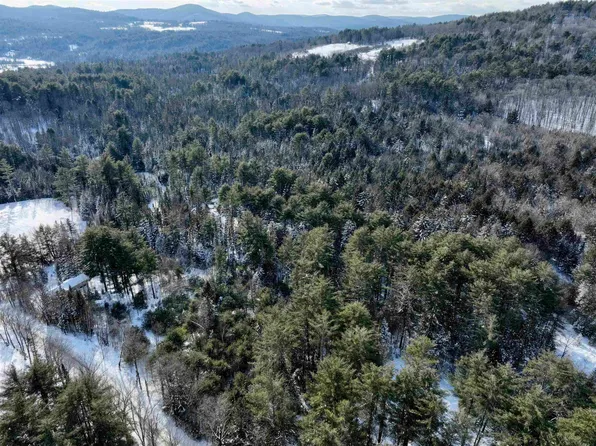 290 White Road, Corinth, VT 05039