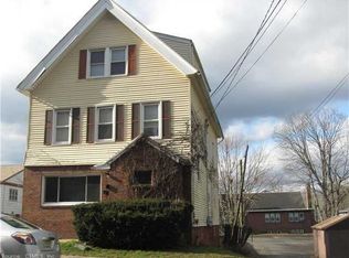 16 Lewis Ave, Meriden, CT 06451