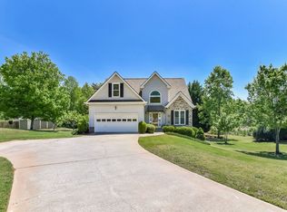 1605 Elderberry Ct, Cumming, GA 30040