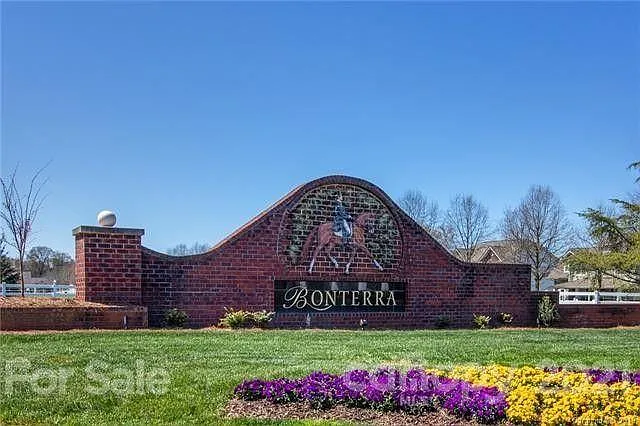 1105 Saratoga Blvd — Photo 22