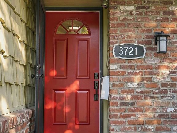 5th image of 3721 Laura Ct