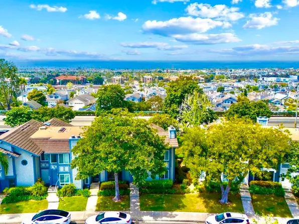 6865 Carnation Dr, Carlsbad, CA 92011