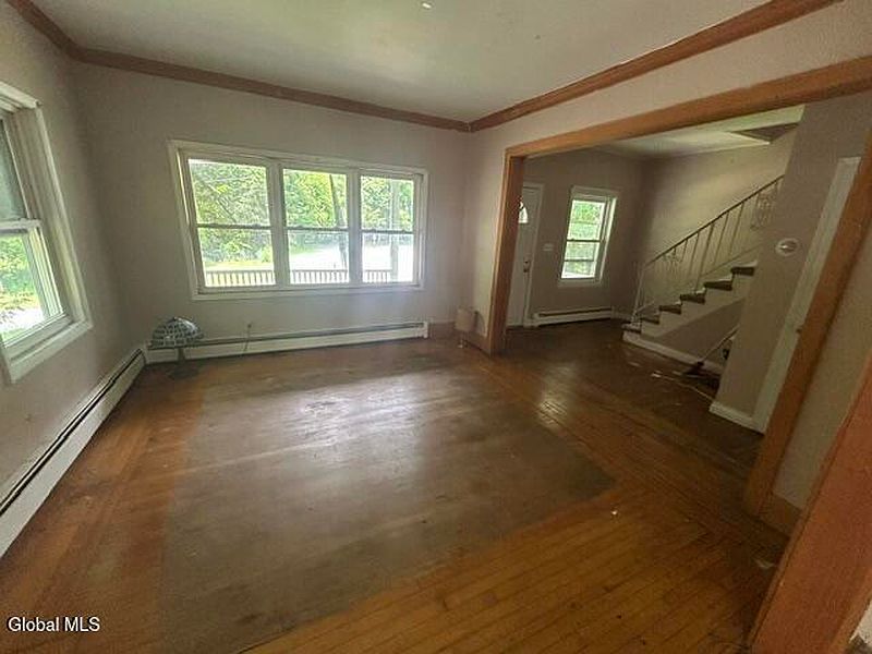 5th image of 4 Walker Avenue