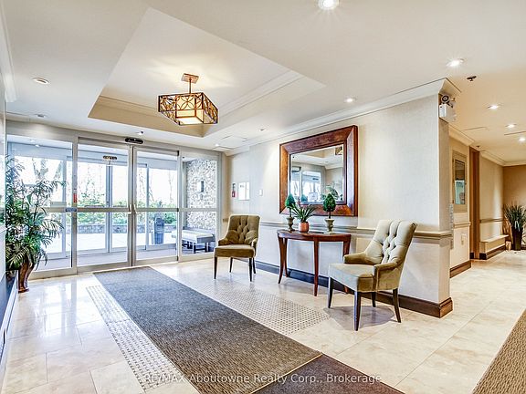 3rd image of 212 Kerr St #401