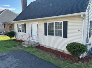 21 Ludlow St, Worcester, MA 01603