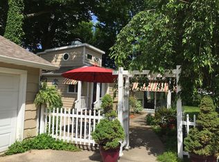 106 Ardmore Ave, La Porte, IN 46350