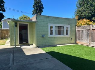 1517 Linden St, Alameda, CA 94501